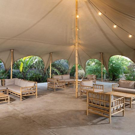 Layla Glamping Hotel Нир Давид Екстериор снимка