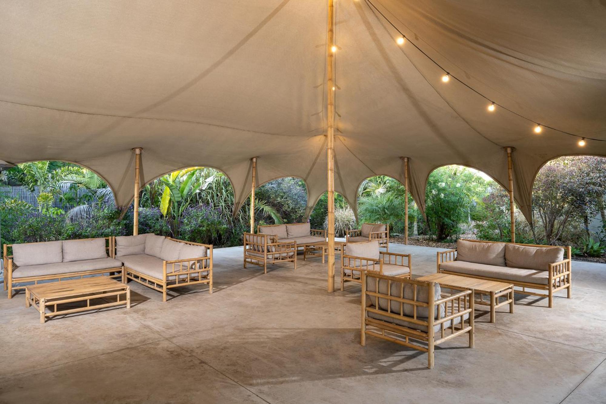 Layla Glamping Hotel Нир Давид Екстериор снимка